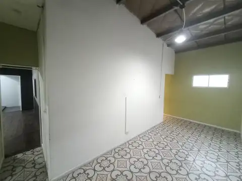 Lavalle 700, Piso 1