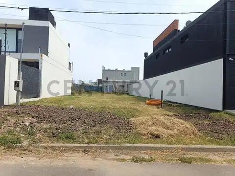 Terreno en Venta 10,63  mts Frente