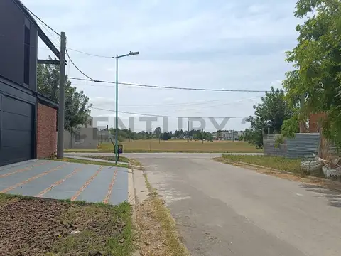 LOTE TERRENO EN VENTA EN LA PLATA JOSE HERNANDEZ DON CARLOS II