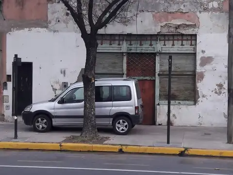 Terreno en Venta en Pompeya, USD 80.000