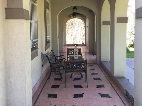 Casa en Venta en Paso del Rey, USD 350.000