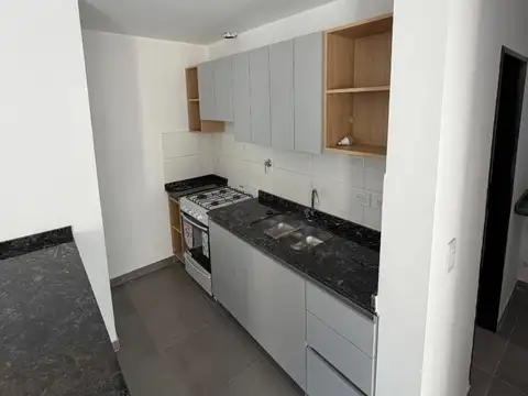 Del Vallle Iberlucea 4800