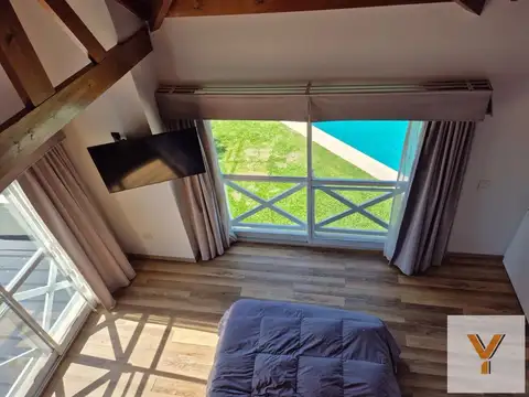 Casa en venta - 4 Dormitorios 8 Baños - Ezeiza