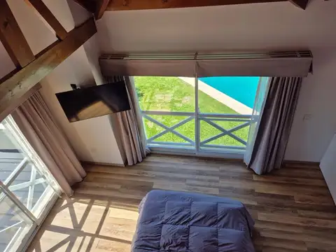 Casa en venta - 4 Dormitorios 8 Baños - Ezeiza