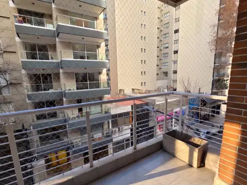 Departamento en Alquiler en Belgrano R, $ 1.100.000