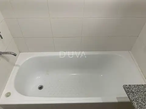 Departamento en Alquiler en Plaza Guemes, $ 400.000