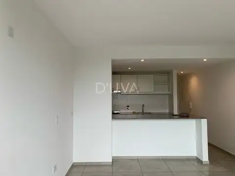 Avenida 19 300, Piso 2