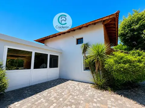 Casa  en Venta Country Club Banco Provincia
