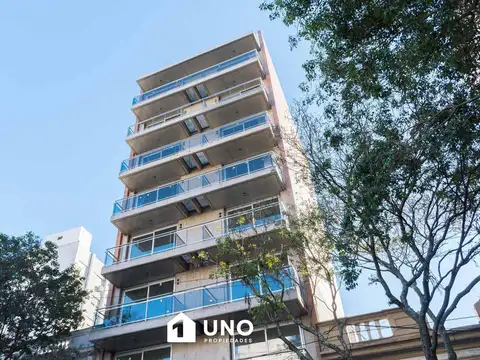 Zeballos y Buenos Aires - Oficina. 