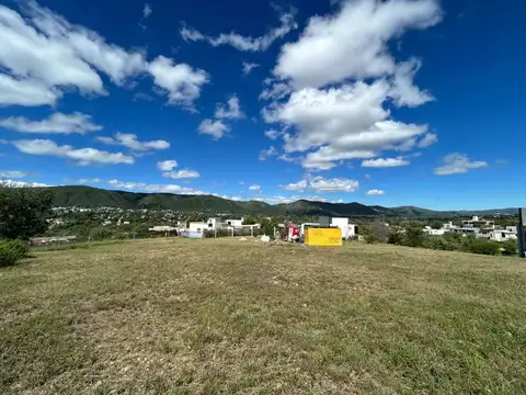 VENTA LOTE EN COUNTRY ALTOS DE CARLOS PAZ