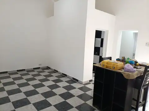 Depto Tipo Casa en Alquiler en Villa Devoto, $ 1.600.000