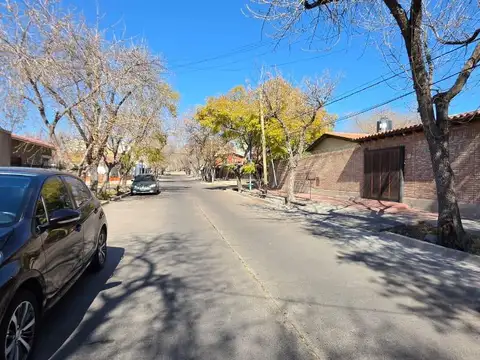 Casa en Venta en Godoy Cruz, USD 162.000