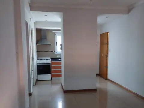 Teniente Manuel Félix Origone 900, Piso 1