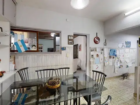 Casa en Venta con 1 cochera