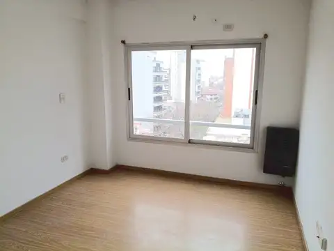 Departamento en Venta en Villa Luro, USD 102.000