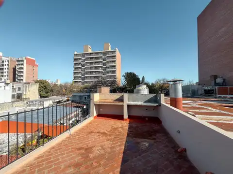 Depto Tipo Casa en Venta en Abasto, USD 107.000