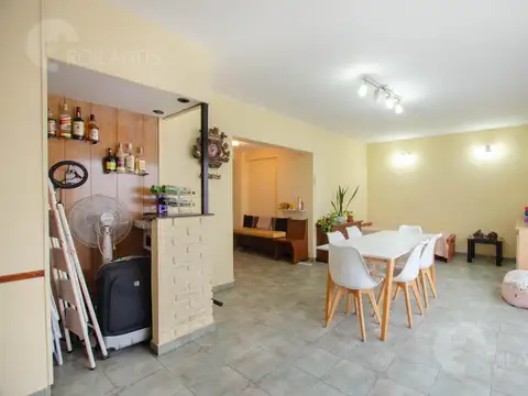 Depto Tipo Casa en Venta en Villa Luro, USD 152.000