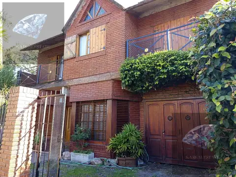 Onofre Betbeder 3300, Castelar Sur