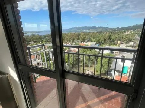 Departamento a la venta en Villa Carlos Paz. (D20)