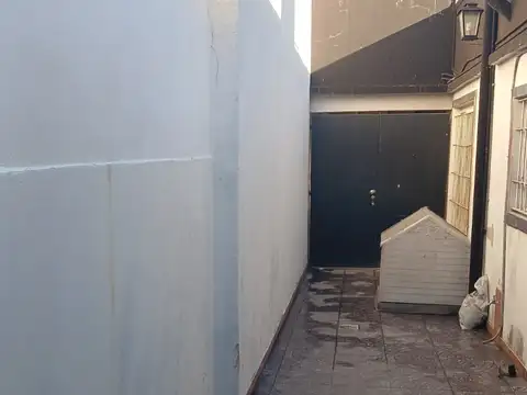 Depto Tipo Casa 2 ambientes con 1 baño