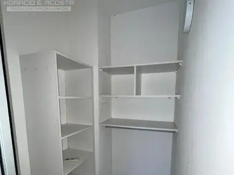 Departamento en Alquiler en Barrio Parque San Martin, $ 580.000
