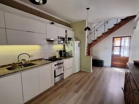 VENTA CASA 4 AMBIENTES PILETA Y QUINCHO RANELAGH