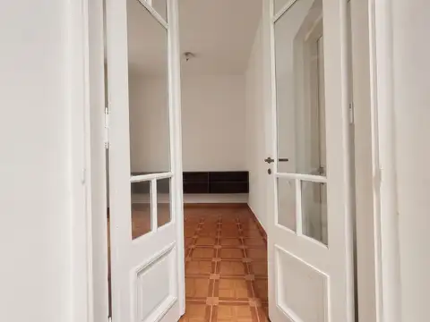 Depto Tipo Casa en Venta en Colegiales, USD 120.000