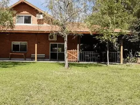 Casa en Venta de 5 dormitorios