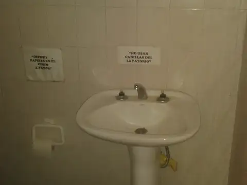 Casa en Venta en Lisandro Olmos Etcheverry, USD 110.000