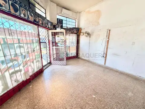 Local - Alquiler - Argentina, Capital Federal - Av. Fernández de la Cruz 1601