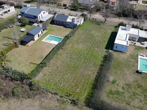 Terreno en Cotos de la Alameda