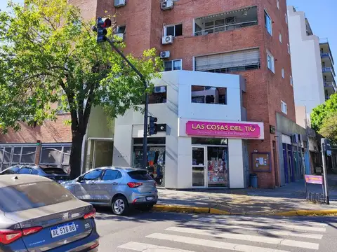   Departamento en alquiler 4 ambientes en Versalles