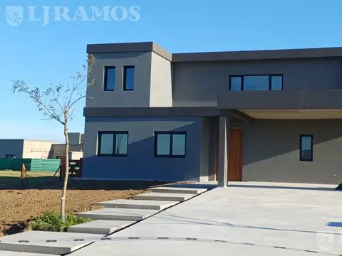 Barrio Amarras, Puertos / Escobar