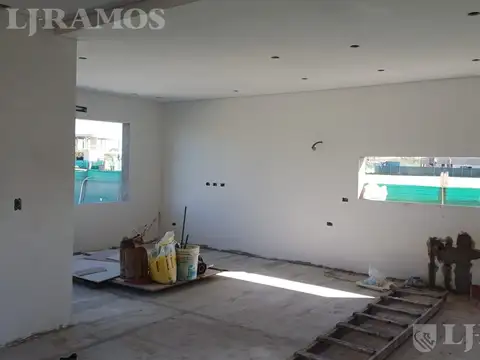 Casa en Venta 1 año