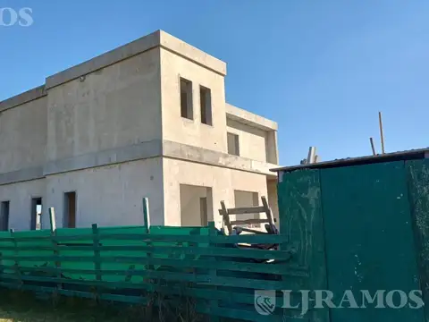 Barrio Amarras, Puertos / Escobar