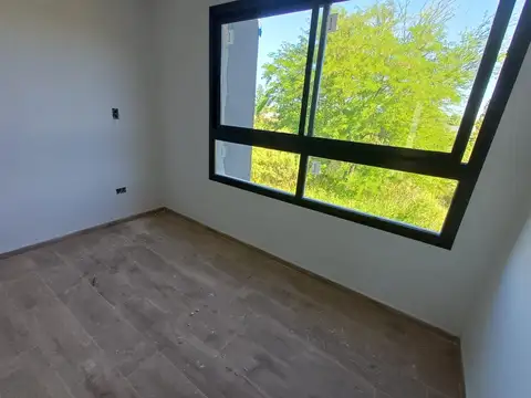 Casa en Venta en Pilar, USD 195.000