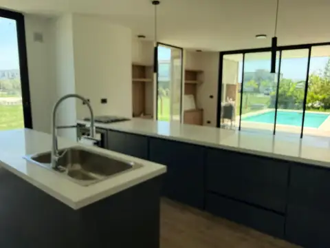 Casa en venta Puertos Araucarias - CUAN PROPIEDADES
