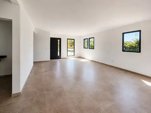 San Alfonso, Pilar del Este 5500