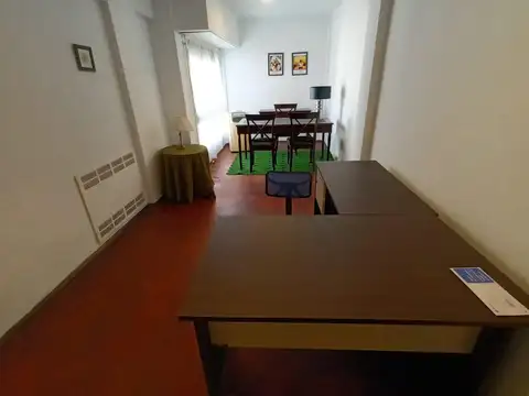 Oficina en Alquiler en Centro, $ 230.000