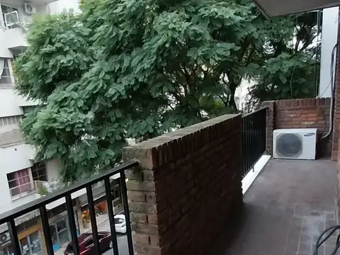 Semipiso 2 amb. al Fte c/Balcón