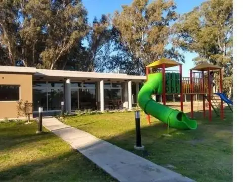 MLM. Lote en oportunidad en Barrio Santa Emilia, Pilar