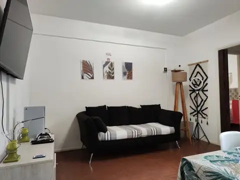 Depto Tipo Casa 2 ambientes con 1 baño