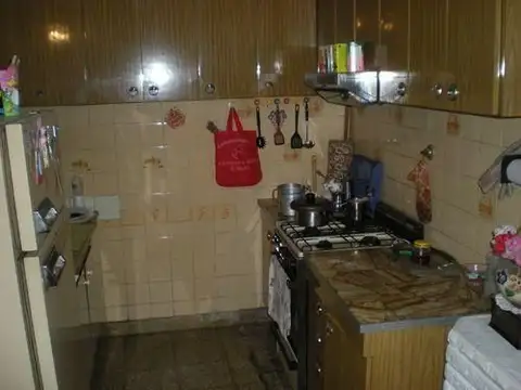 Casa en Venta en Berazategui, USD 140.000