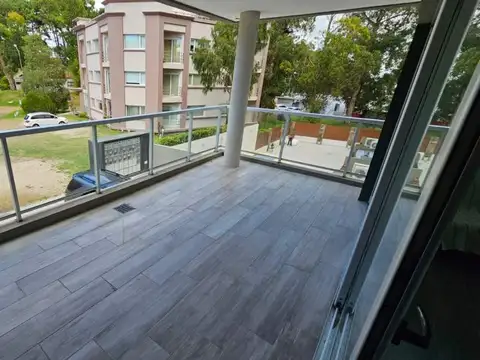 Departamento en Alquiler Temporal con 1 cocheras