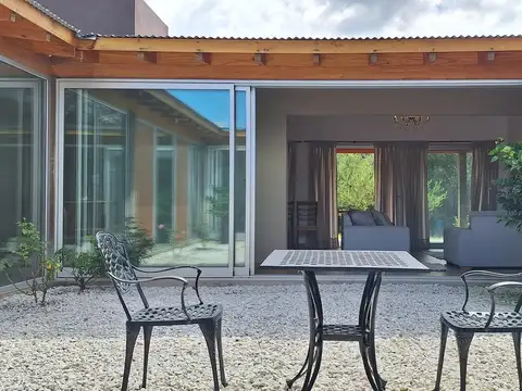 Casa en Venta de 5 dormitorios