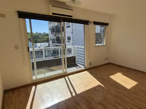 Departamento en Alquiler en Caballito, $ 680.000
