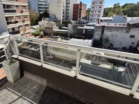 Departamento de 38 m² con balcon en Alquiler en Caballito Norte. 1 Amb en L