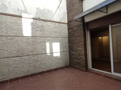 Depto Tipo Casa en Alquiler al Sur