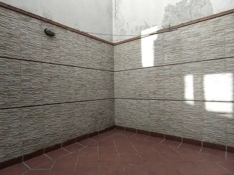 Depto Tipo Casa 2 ambientes con 1 baño