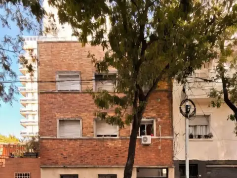 Departamento en Venta en Chacarita, USD 90.000